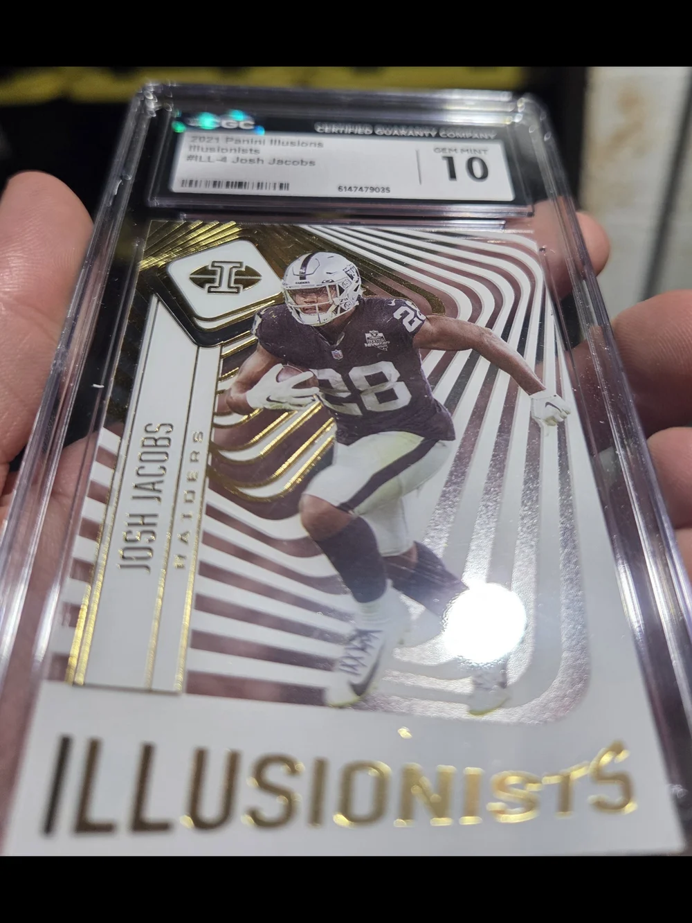 🏈 FLAWLESS CGC 10 GEM MINT JOSH JACOBS — HIGH-IMPACT 
